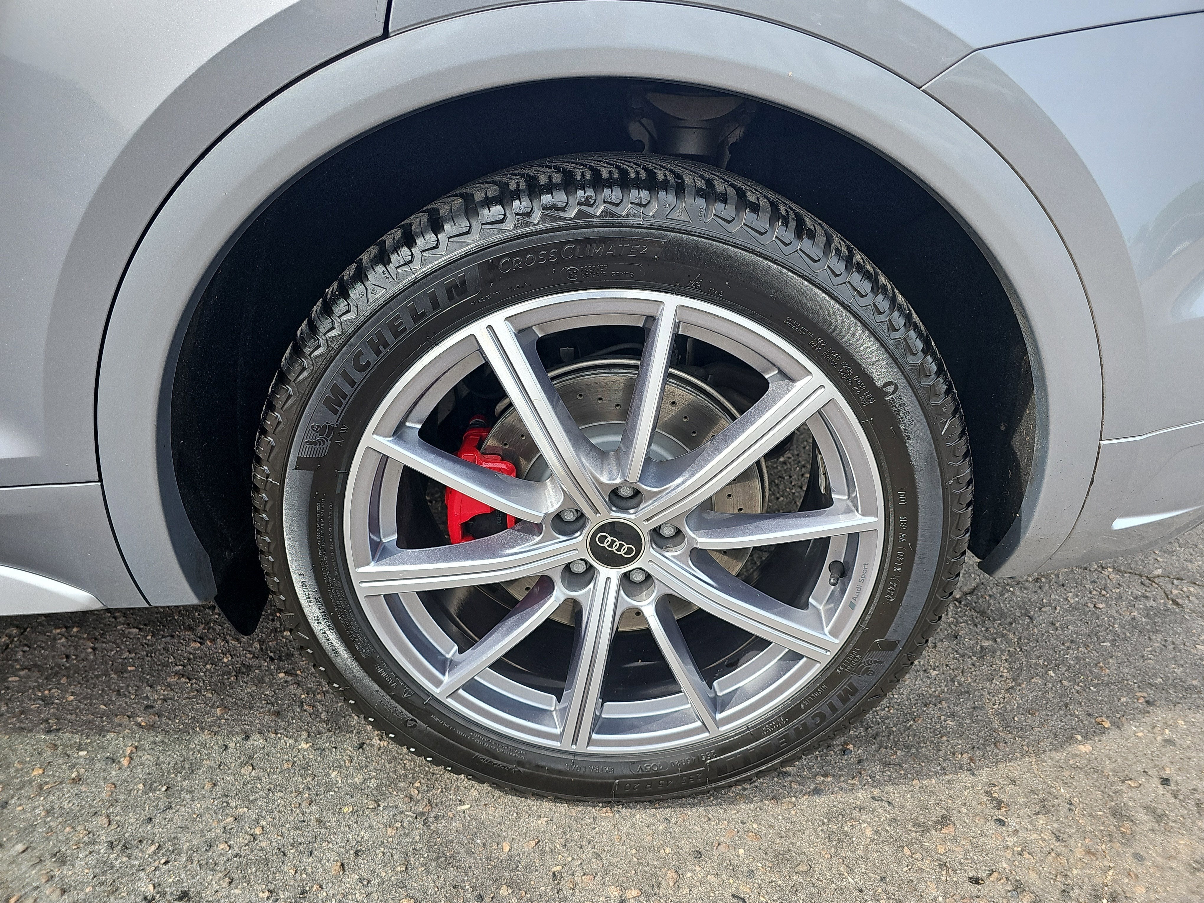 2023 Audi SQ5 Premium Plus