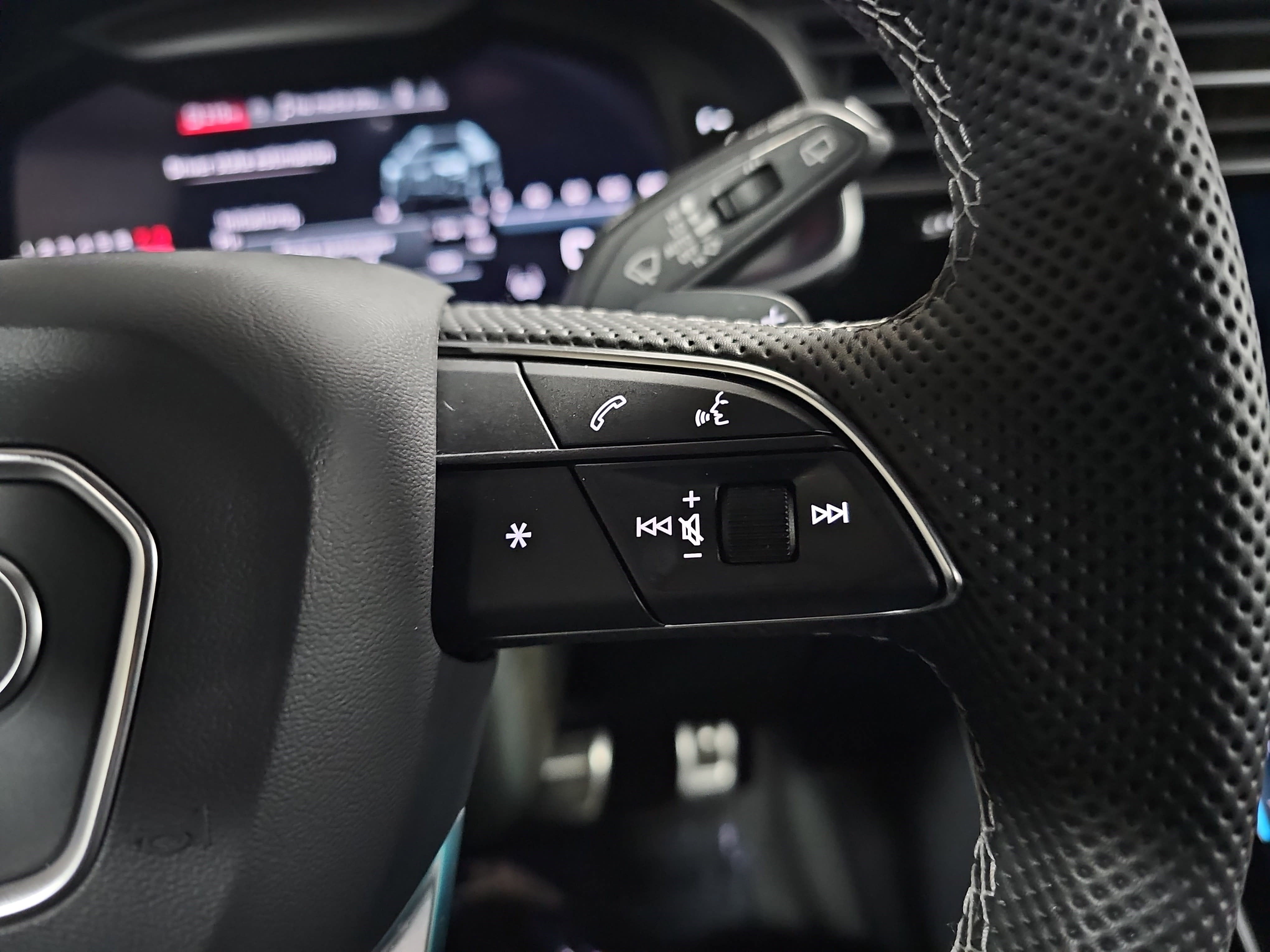 2024 Audi SQ8 Prestige