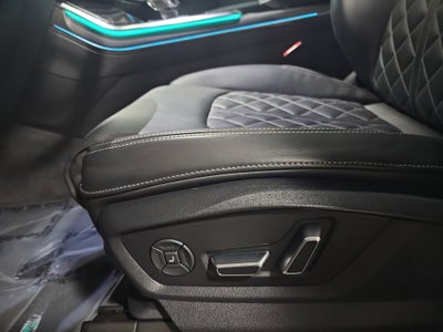 2024 Audi SQ8 Prestige