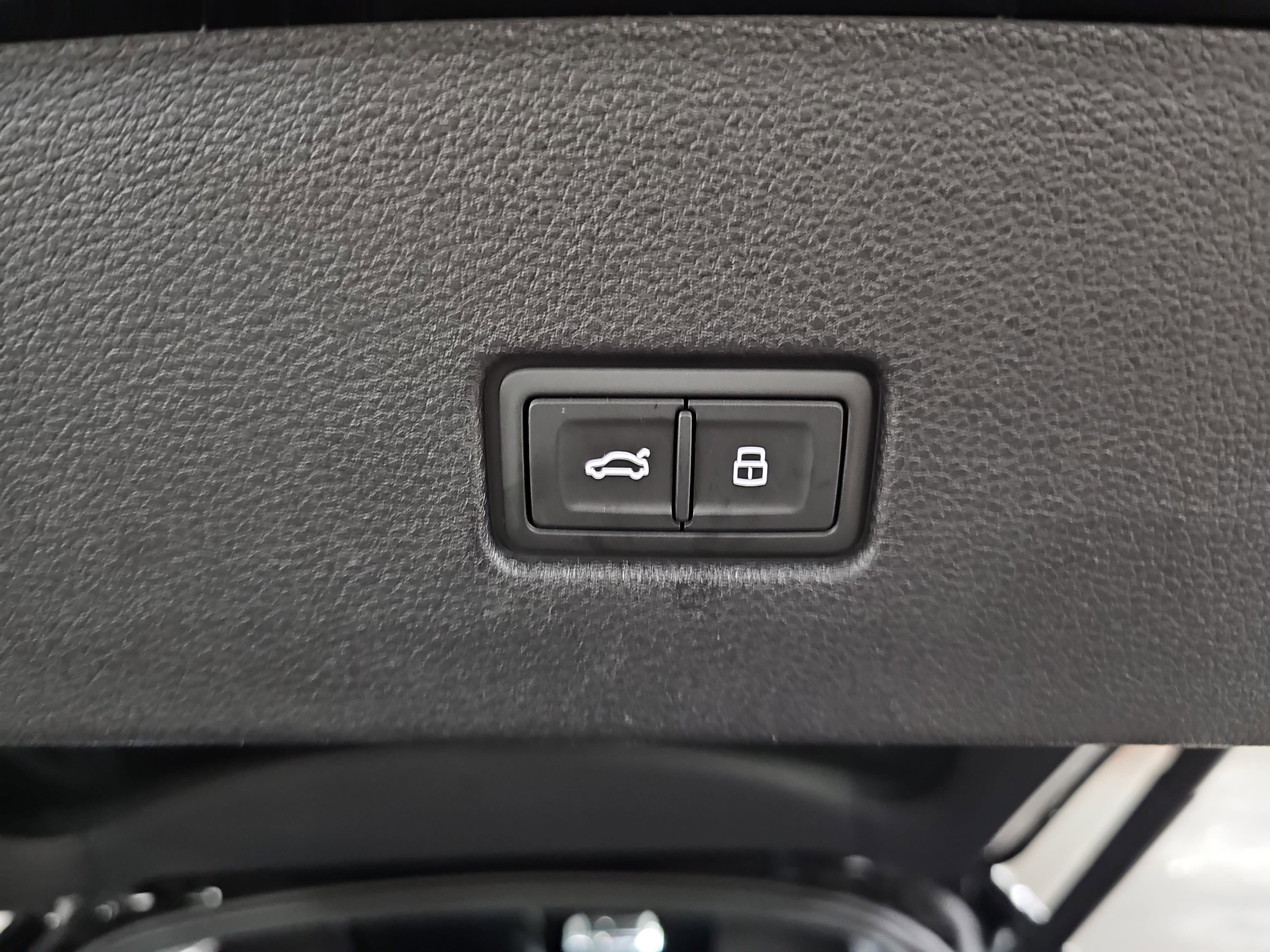 2024 Audi SQ8 Prestige