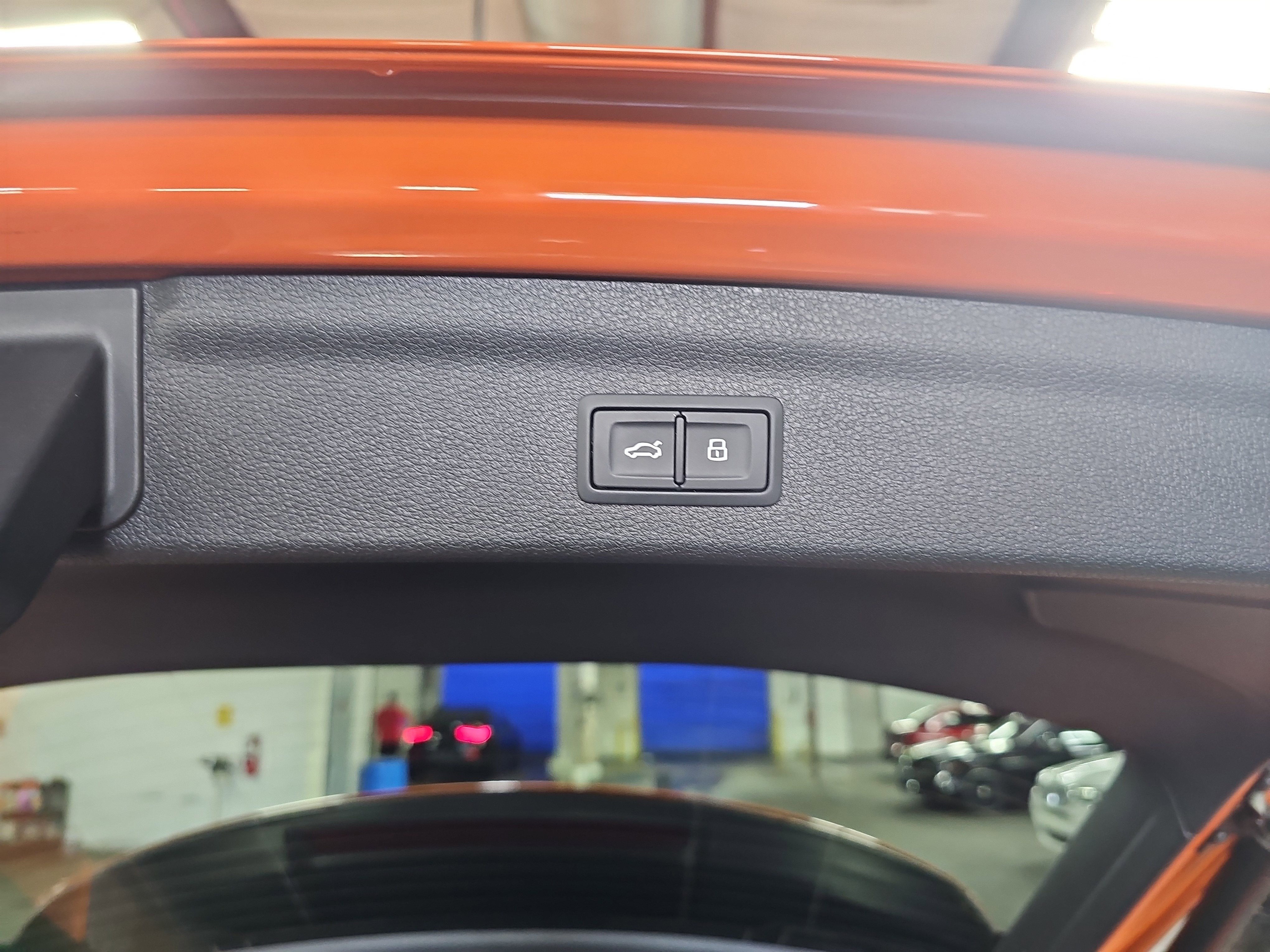 2023 Audi Q3 S line Premium