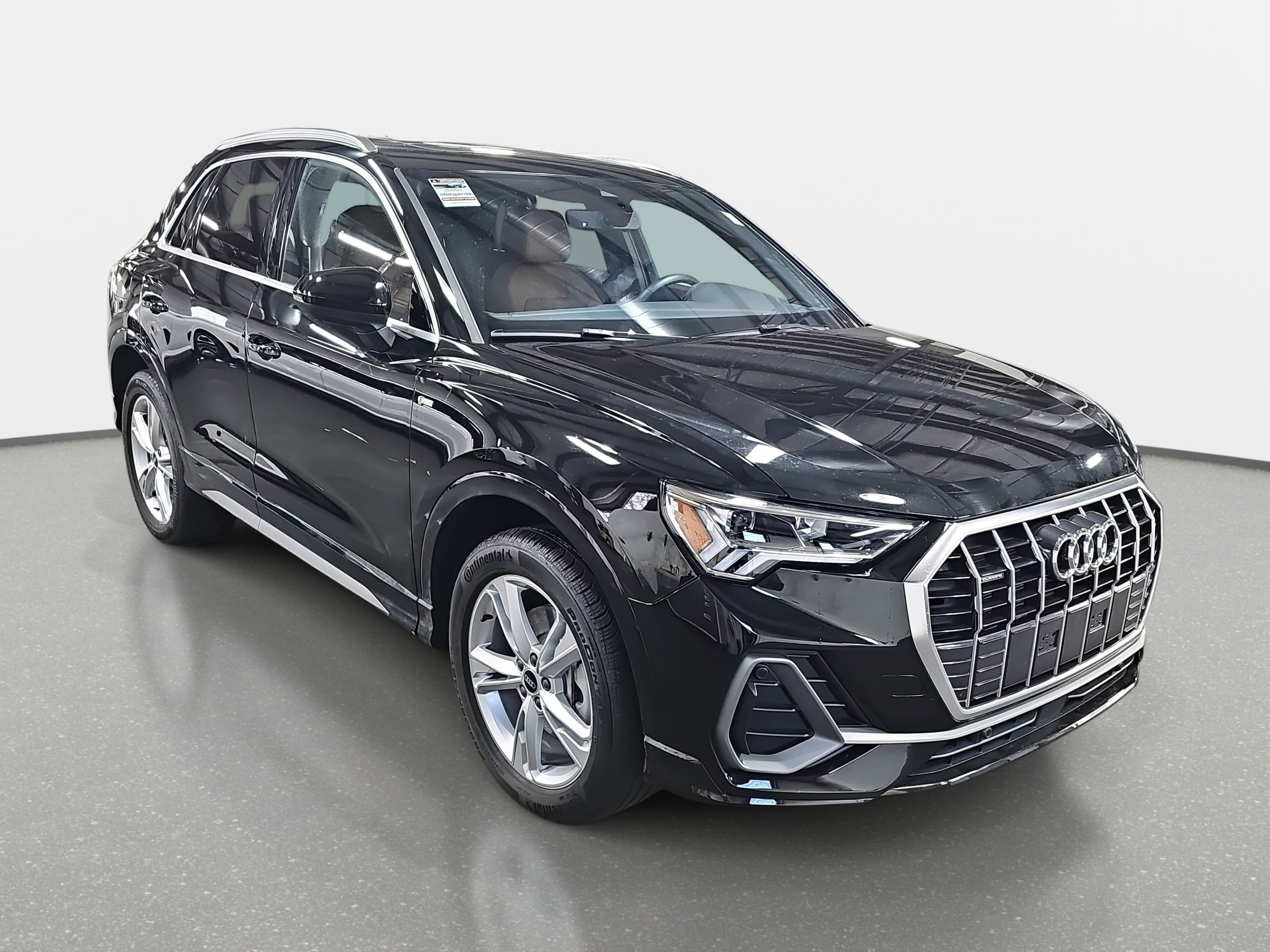 2024 Audi Q3 S line Premium Plus