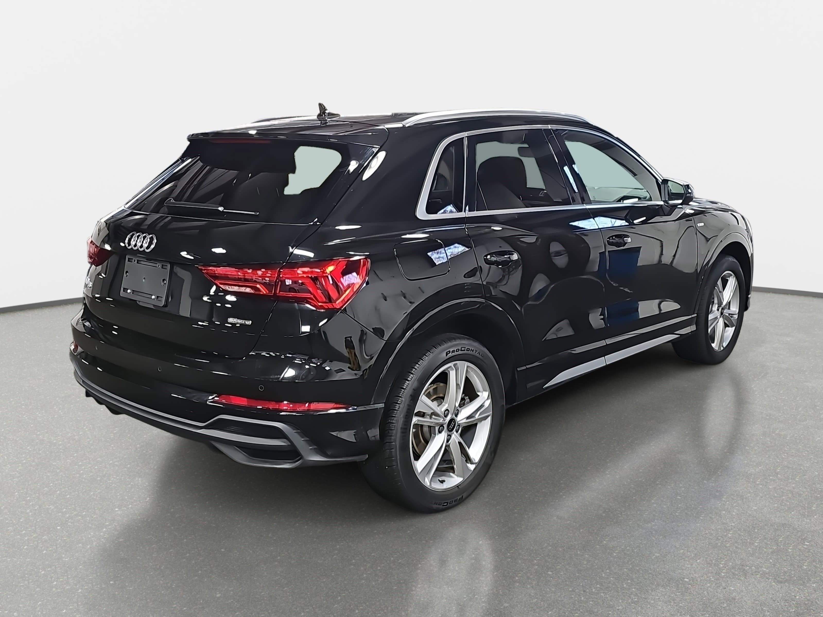 2024 Audi Q3 S line Premium Plus