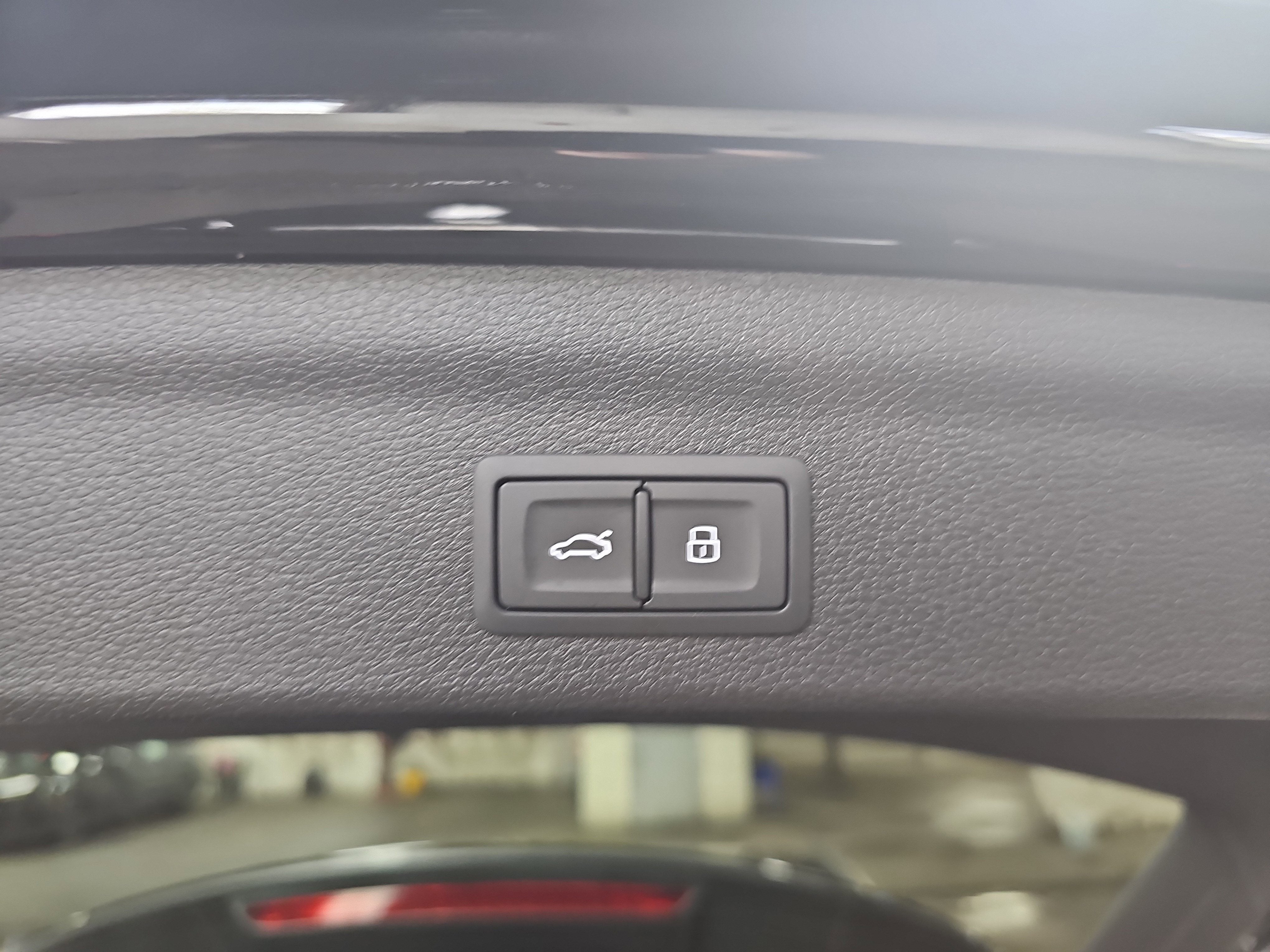 2025 Audi Q3 S line Premium Plus