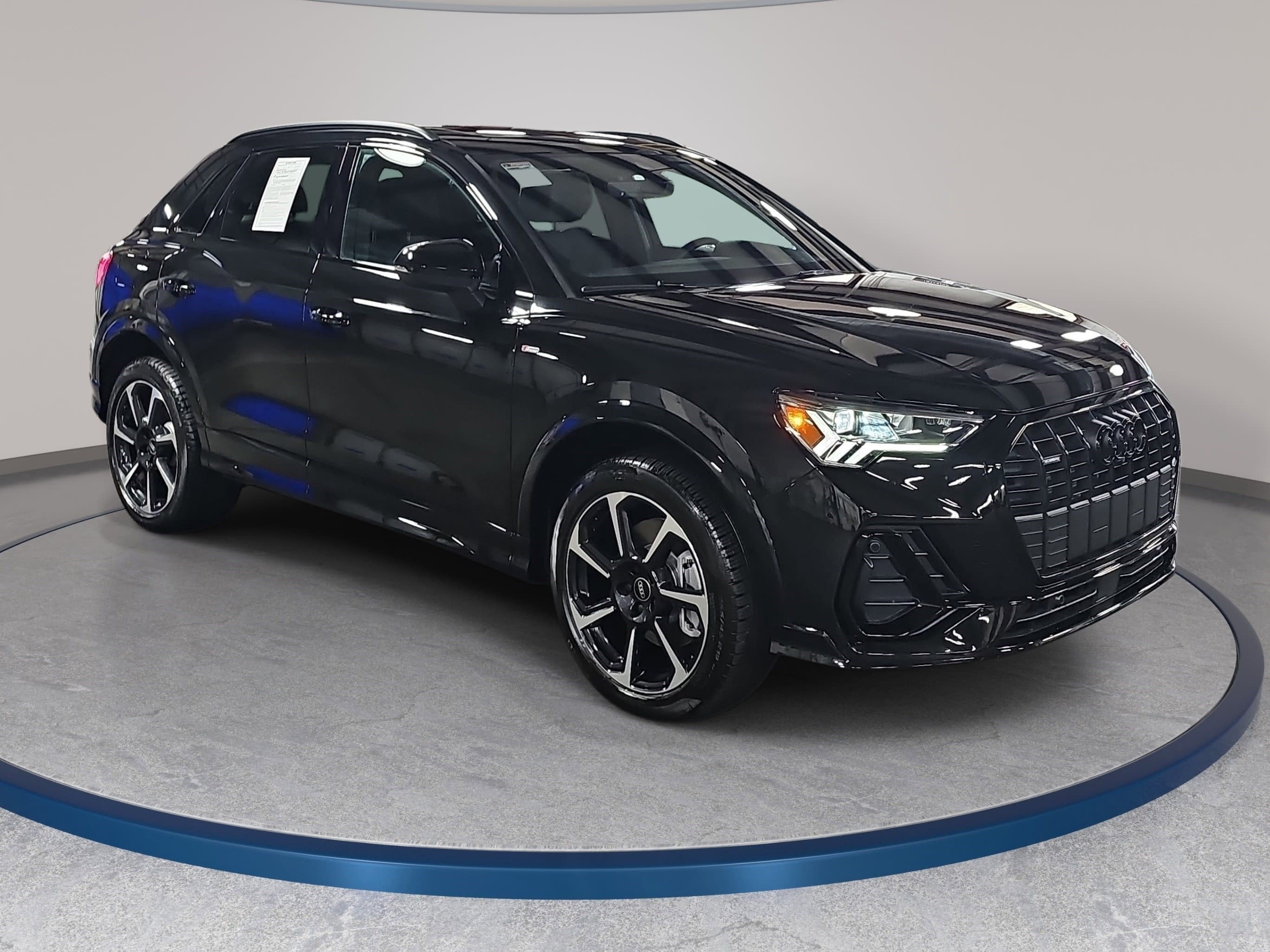 2025 Audi Q3 S line Premium Plus