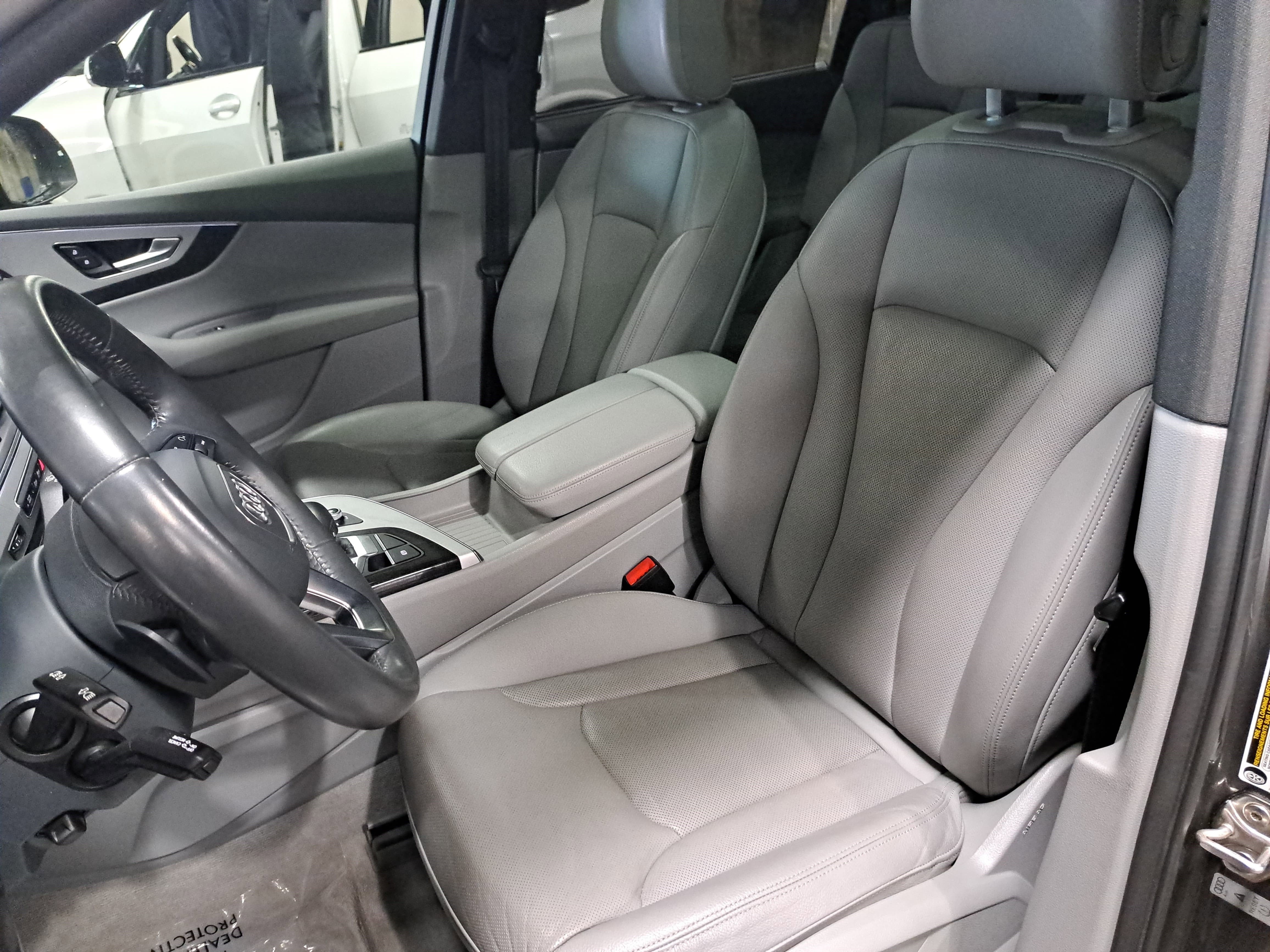 2018 Audi Q7 Premium Plus