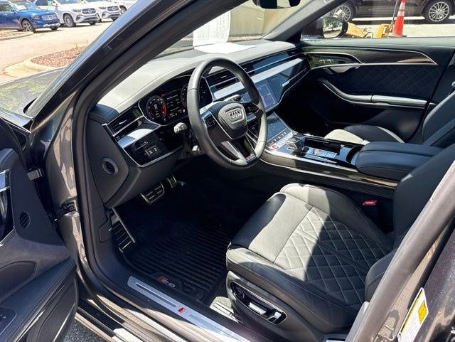 2025 Audi S8 4.0T