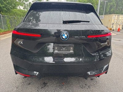 2025 BMW iX xDrive50
