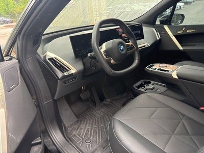 2025 BMW iX xDrive50