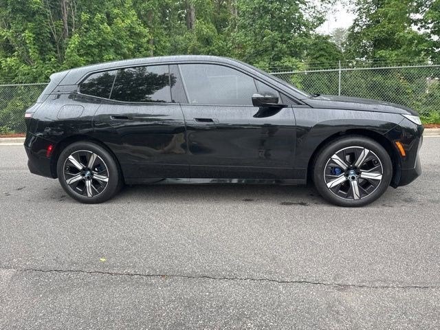 2025 BMW iX xDrive50