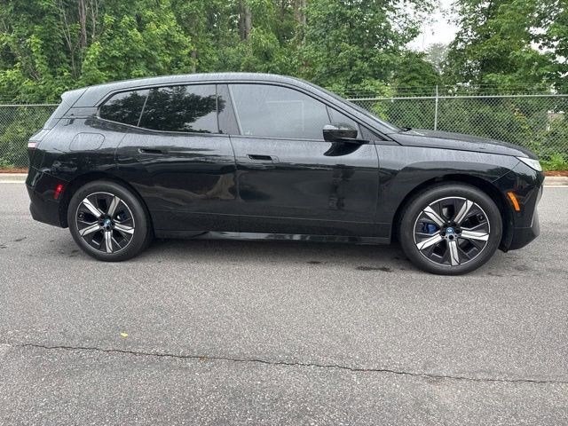 2025 BMW iX xDrive50