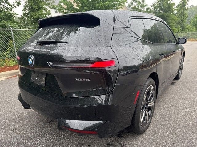 2025 BMW iX xDrive50