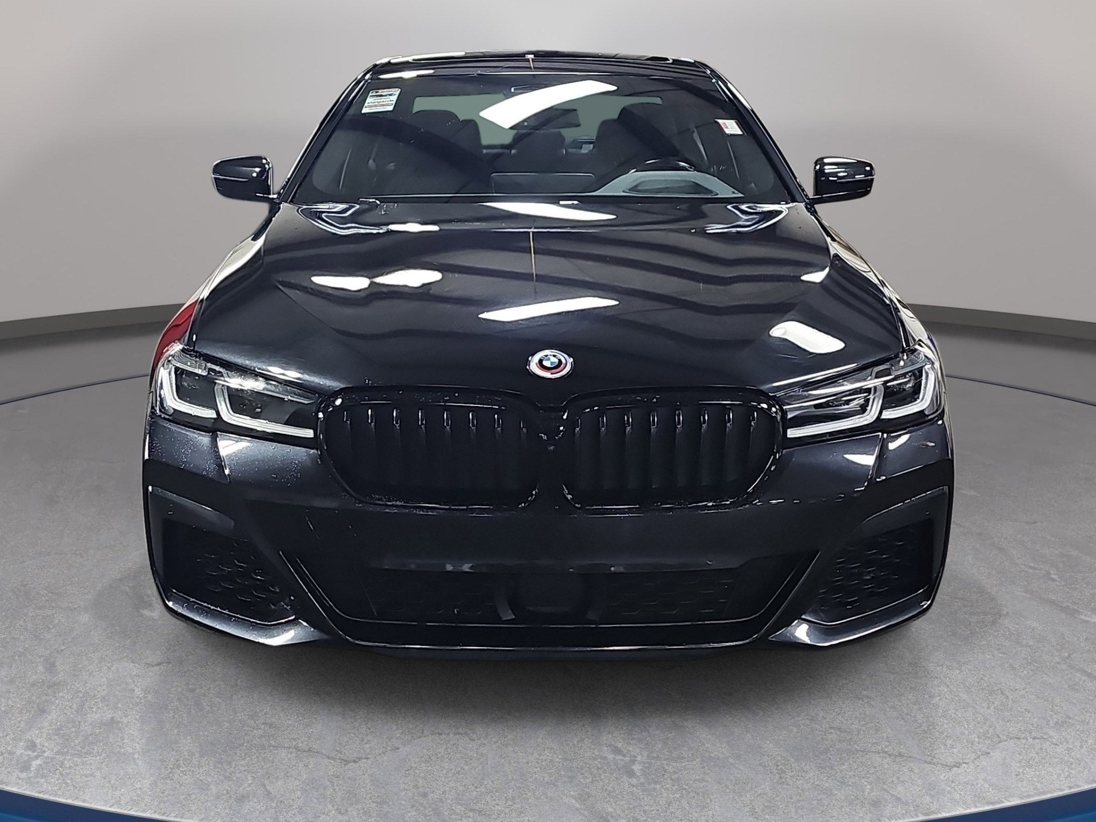 2023 BMW 5 Series M550i xDrive