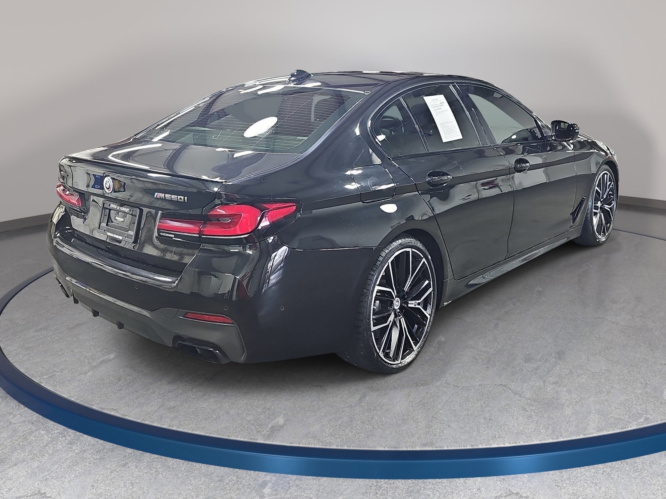 2023 BMW 5 Series M550i xDrive