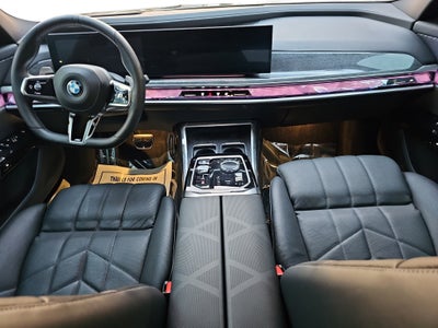 2023 BMW 7 Series 740i