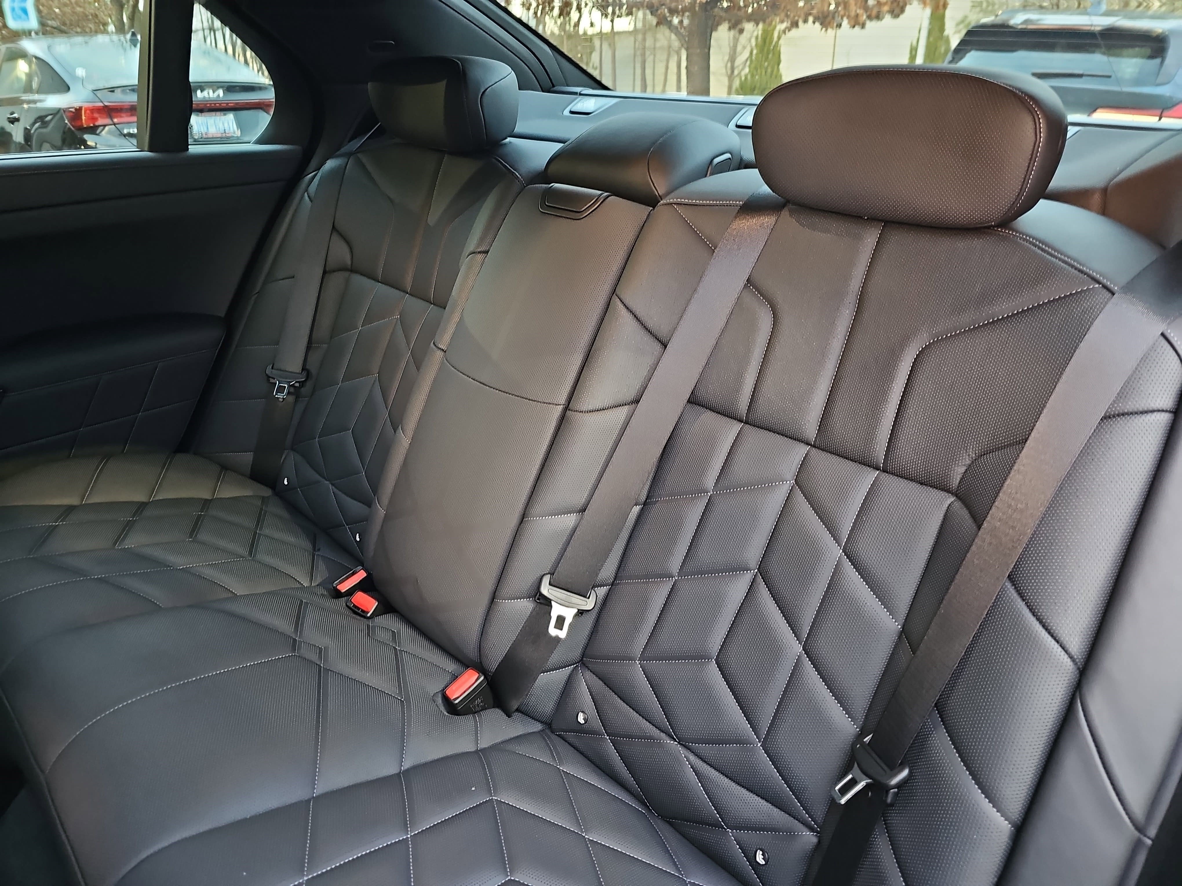 2023 BMW 7 Series 740i