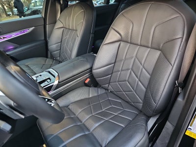 2023 BMW 7 Series 740i