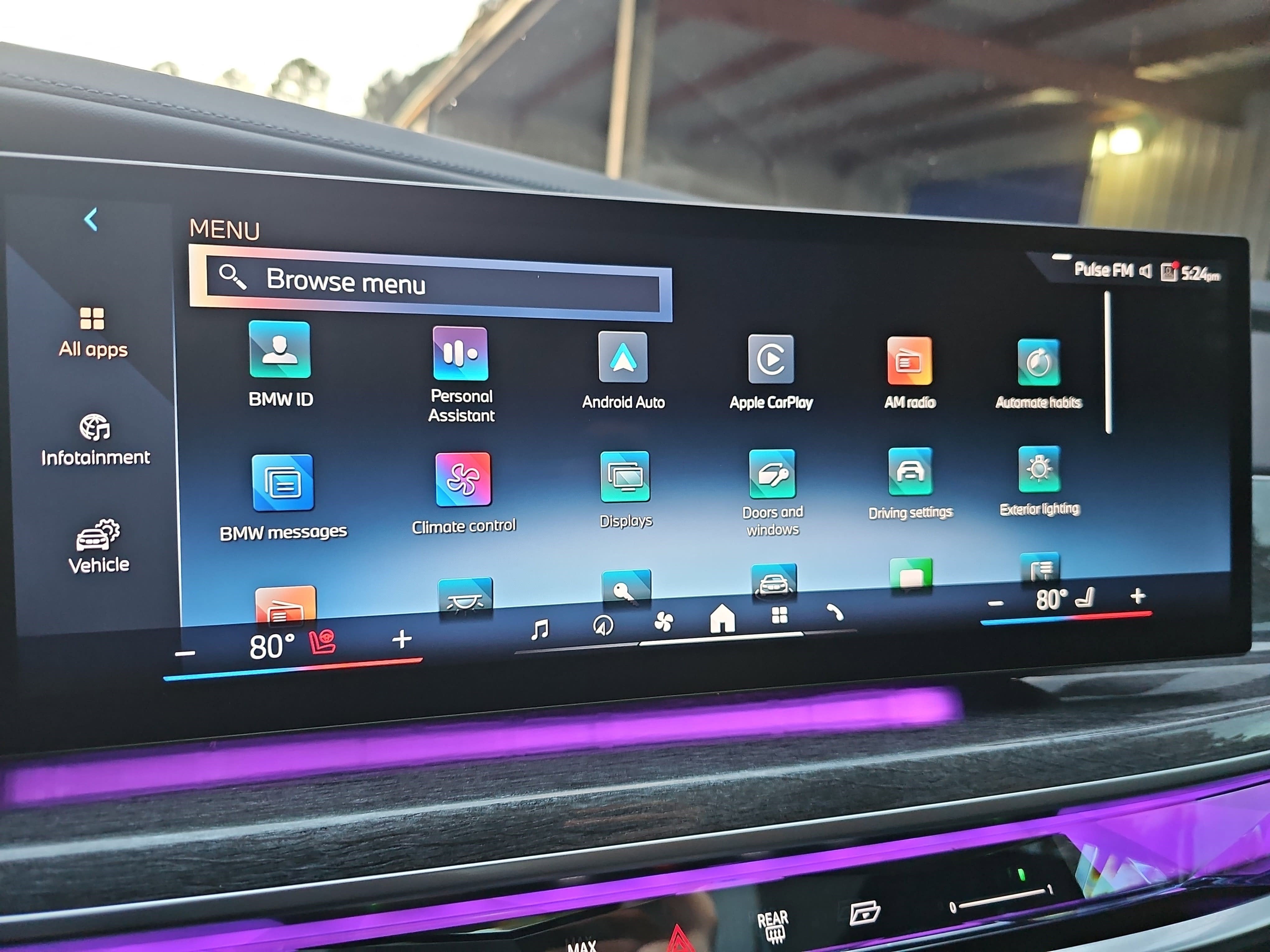 2023 BMW 7 Series 740i