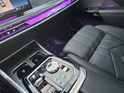 2023 BMW 7 Series 740i