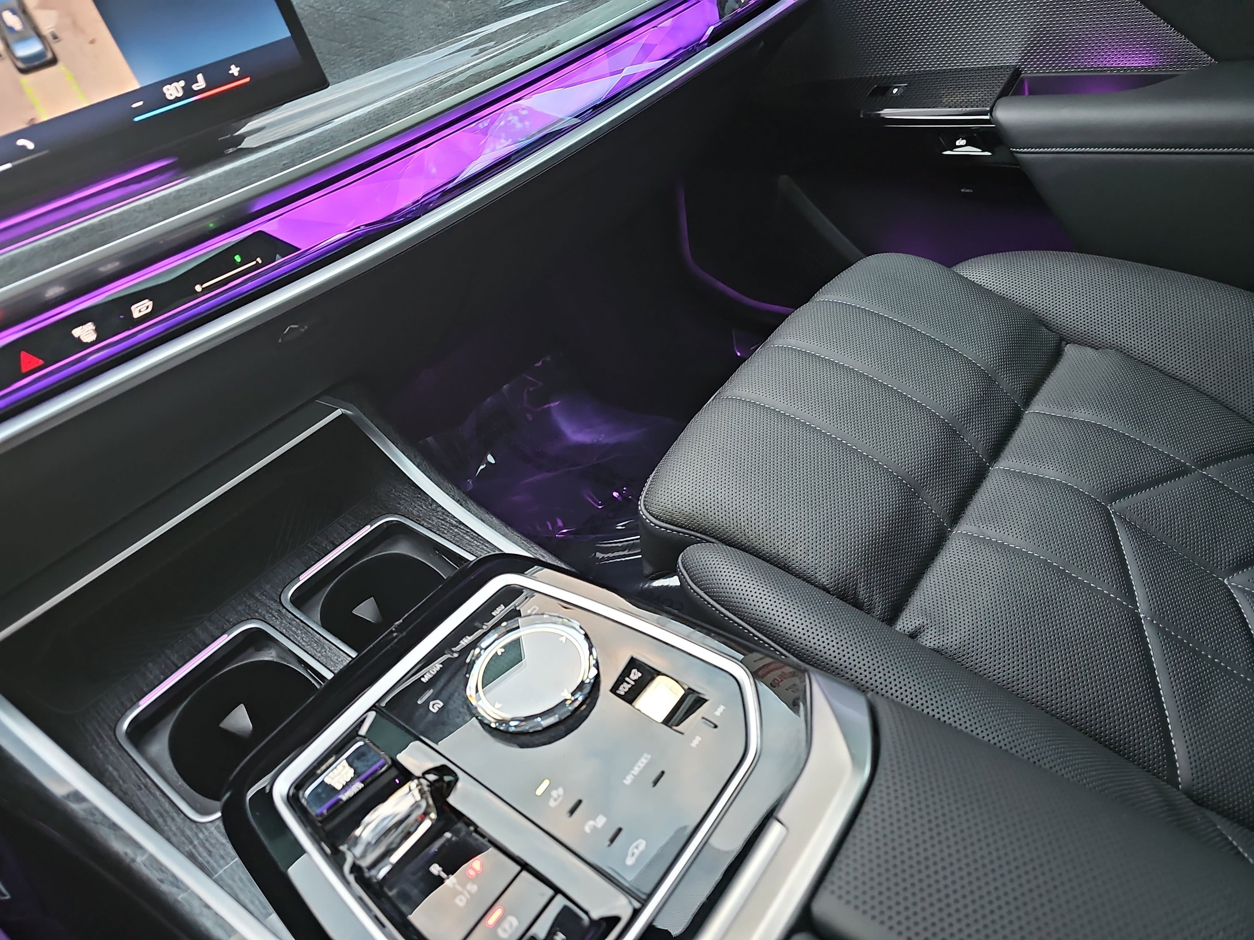 2023 BMW 7 Series 740i