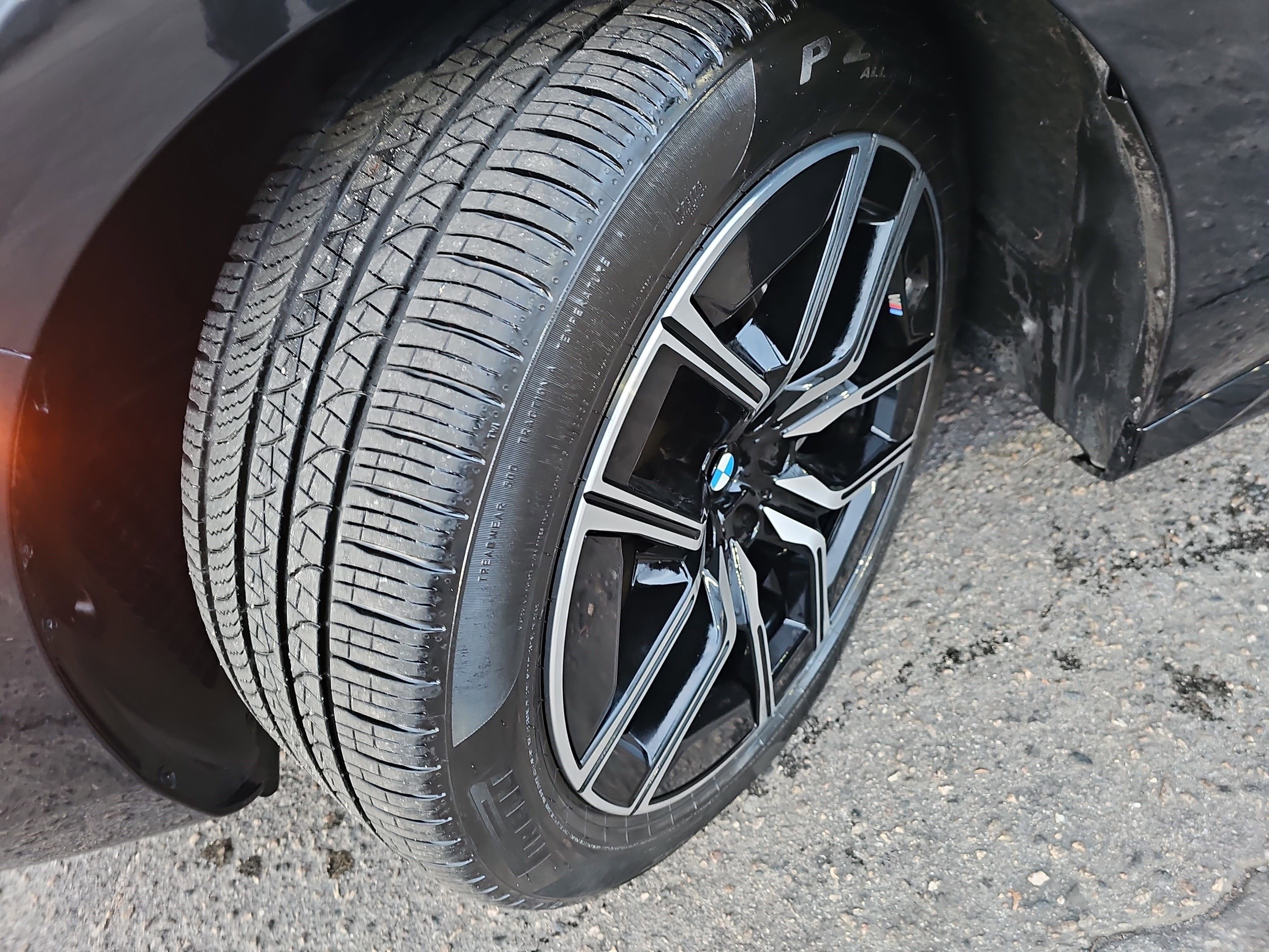 2023 BMW 7 Series 740i