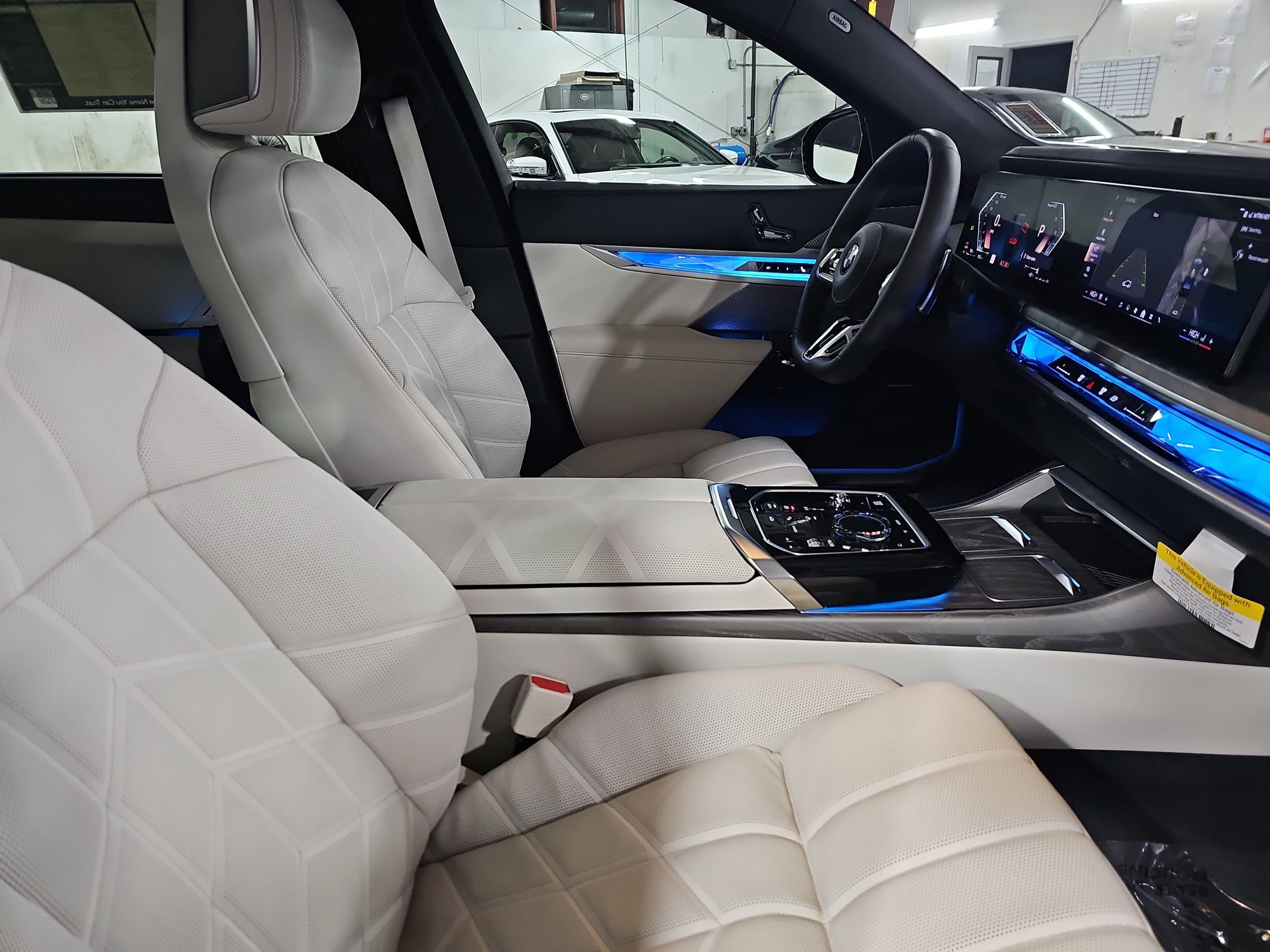 2025 BMW 7 Series 740i