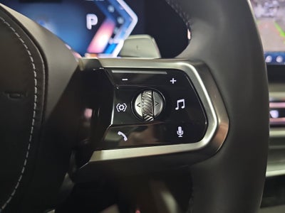 2025 BMW 7 Series 740i