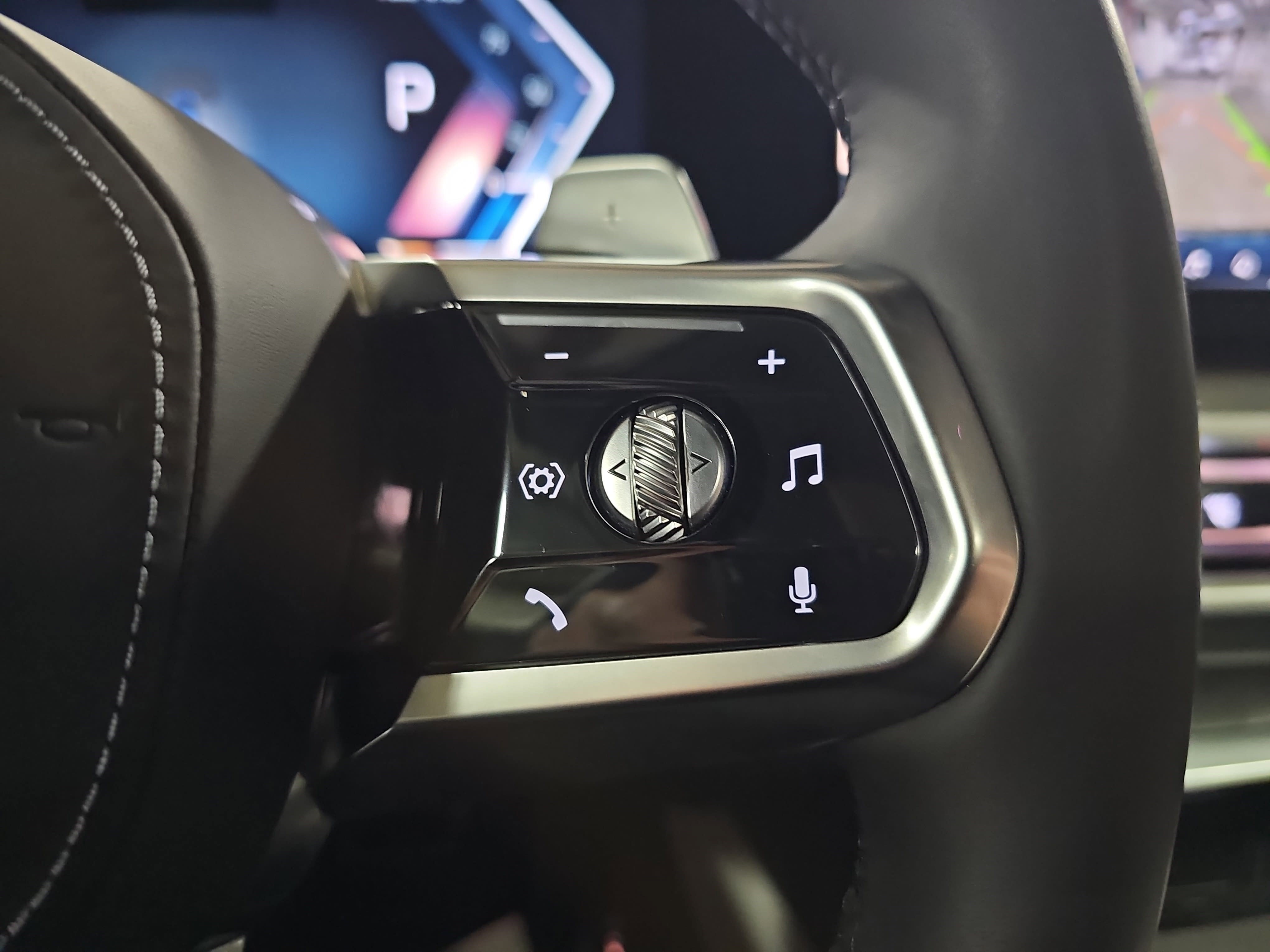 2025 BMW 7 Series 740i