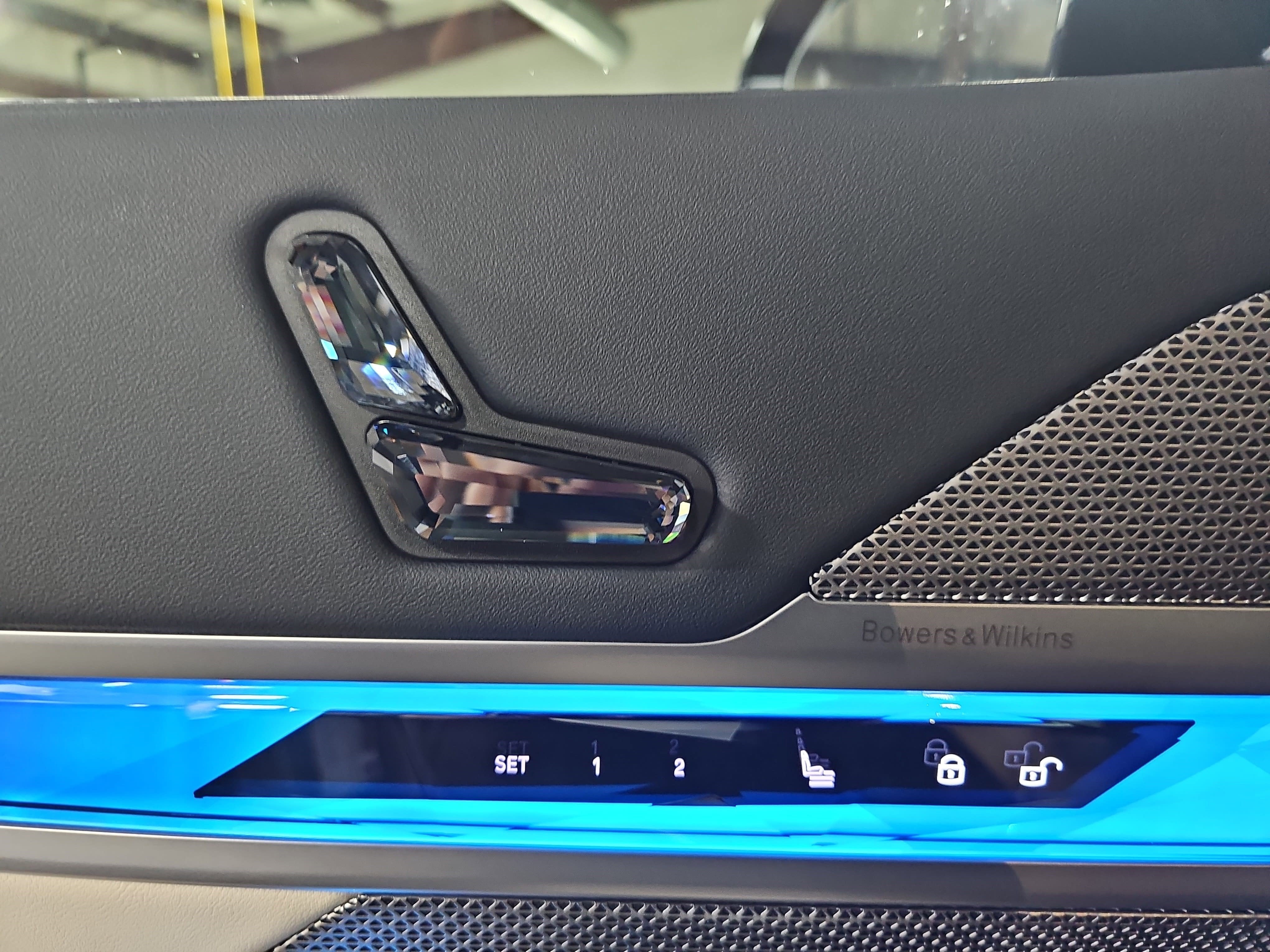 2025 BMW 7 Series 740i