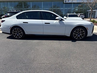 2023 BMW 7 Series 740i