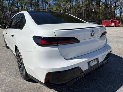2023 BMW 7 Series 740i