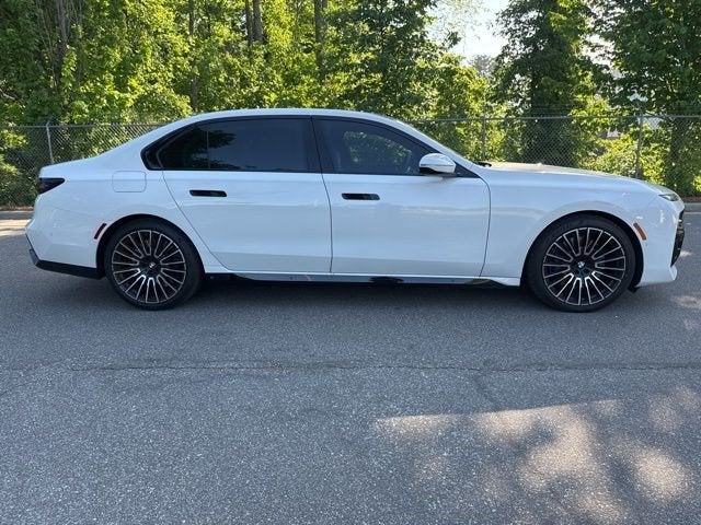 2025 BMW 7 Series 760i xDrive