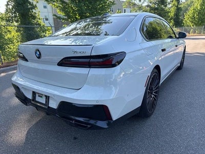 2025 BMW 7 Series 760i xDrive