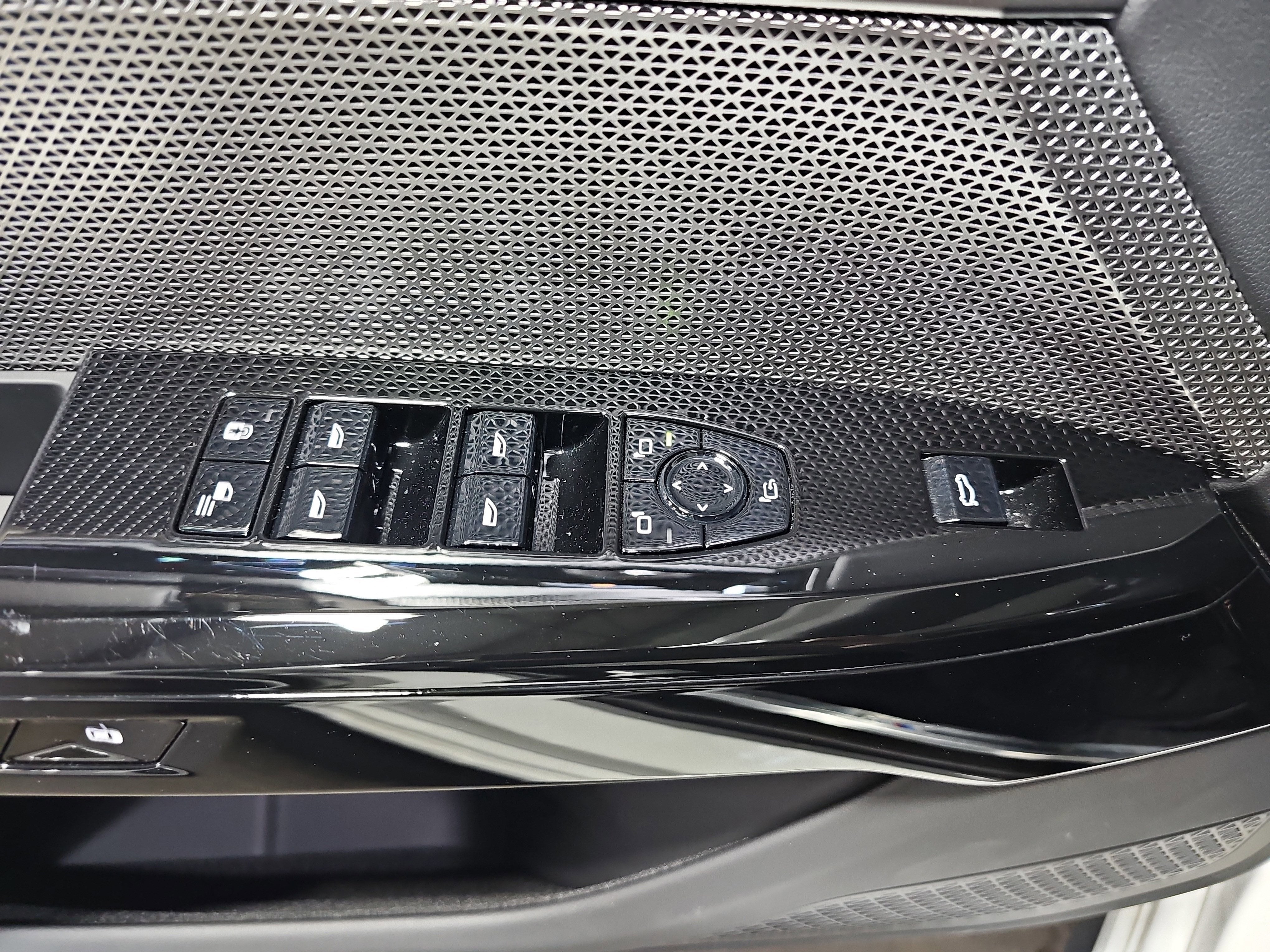 2025 BMW 7 Series 760i xDrive