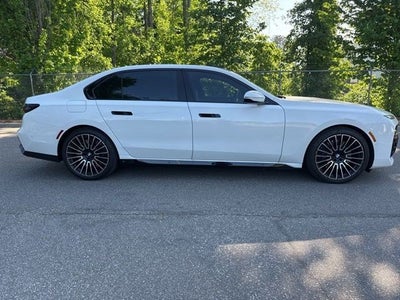 2025 BMW 7 Series 760i xDrive