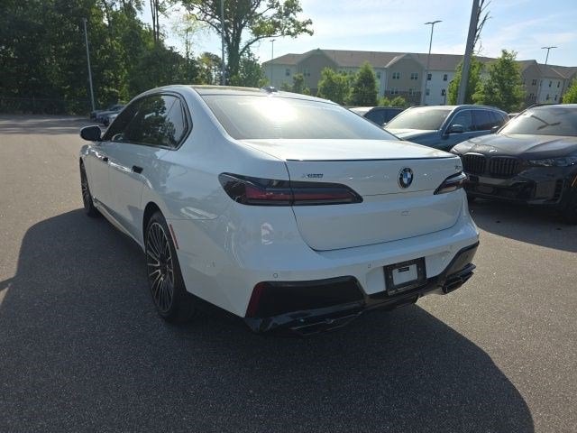 2025 BMW 7 Series 760i xDrive