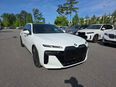 2025 BMW 7 Series 760i xDrive