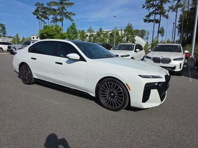 2025 BMW 7 Series 760i xDrive