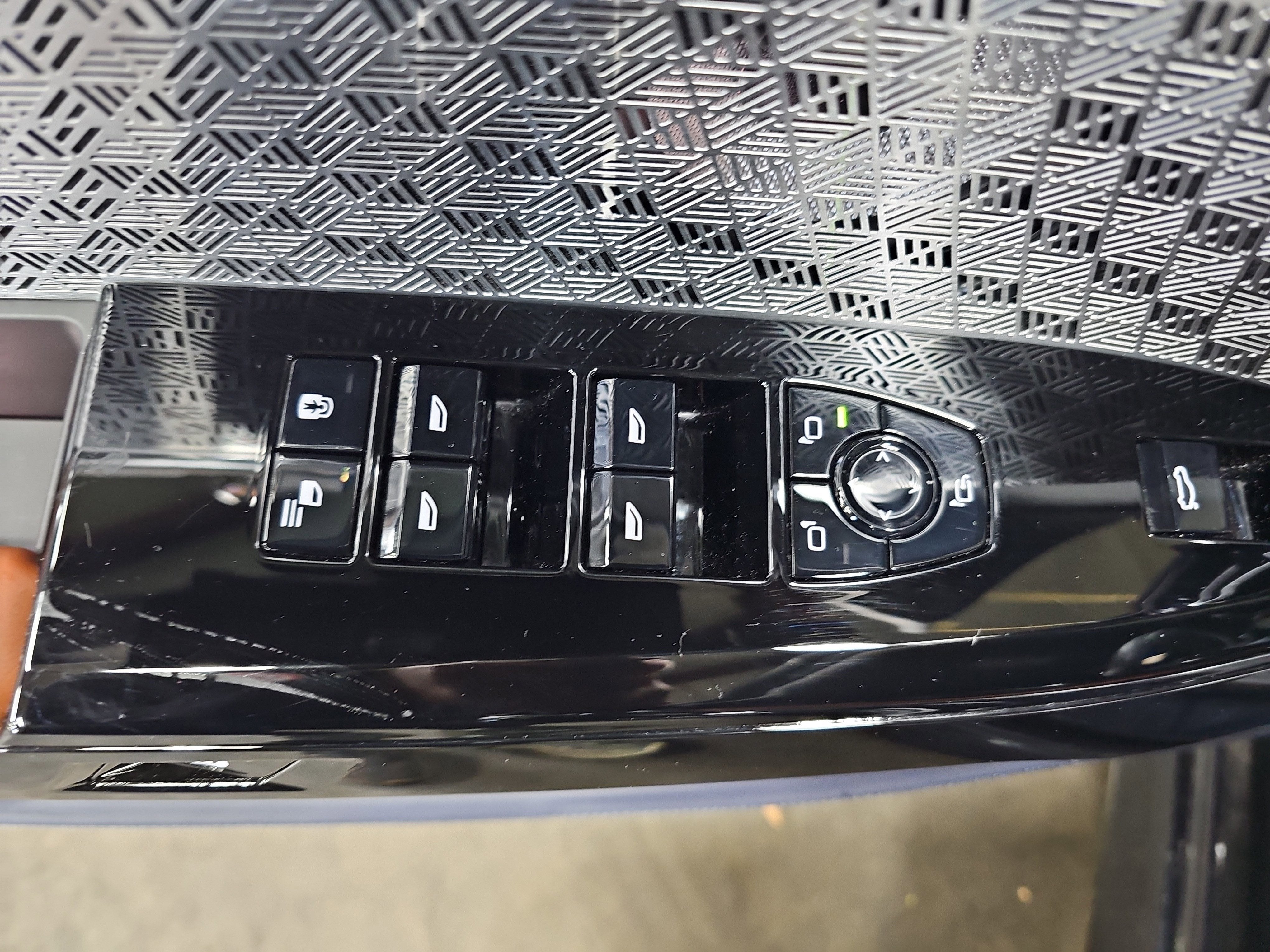 2023 BMW 7 Series 760i xDrive