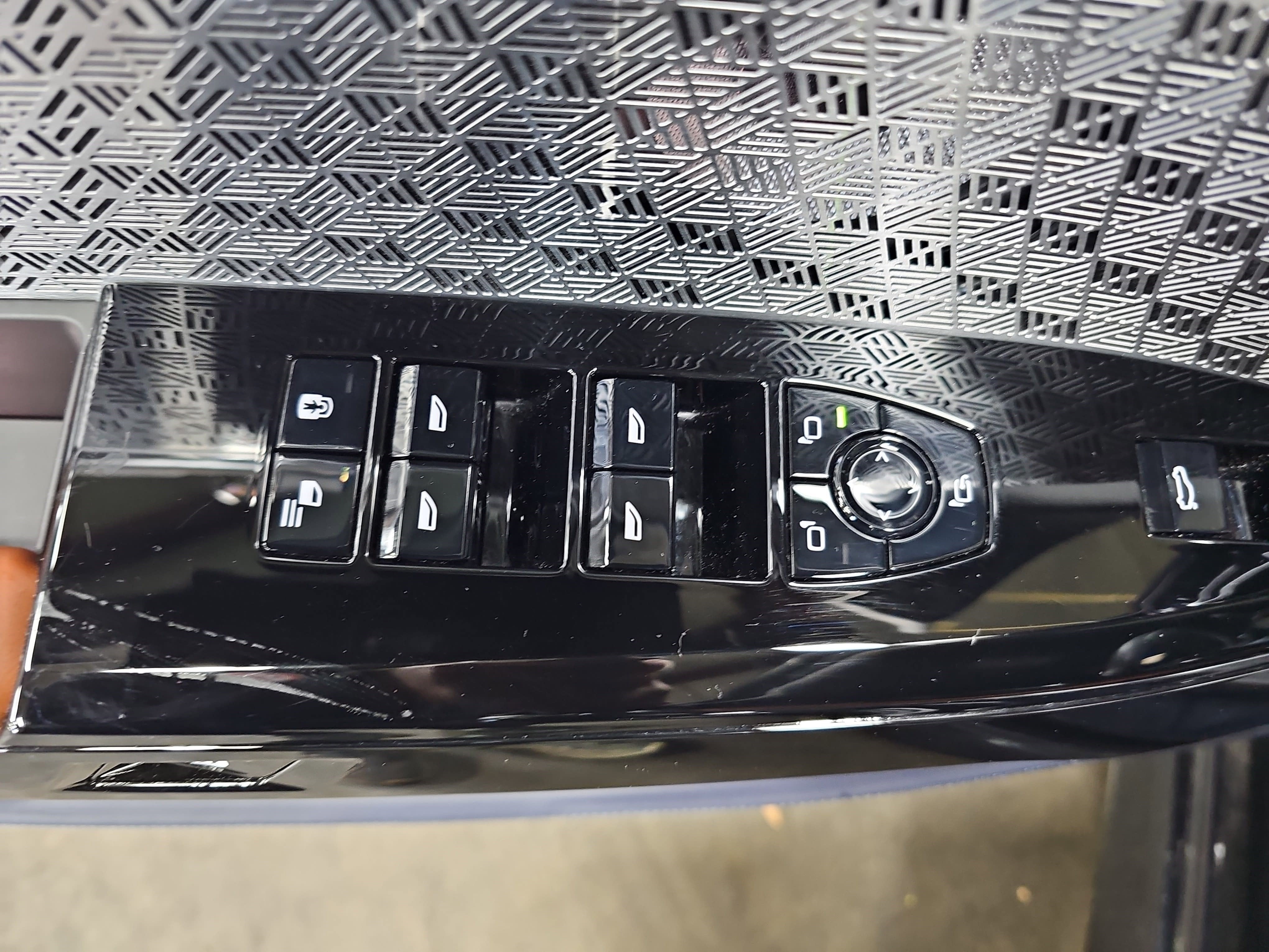 2023 BMW 7 Series 760i xDrive