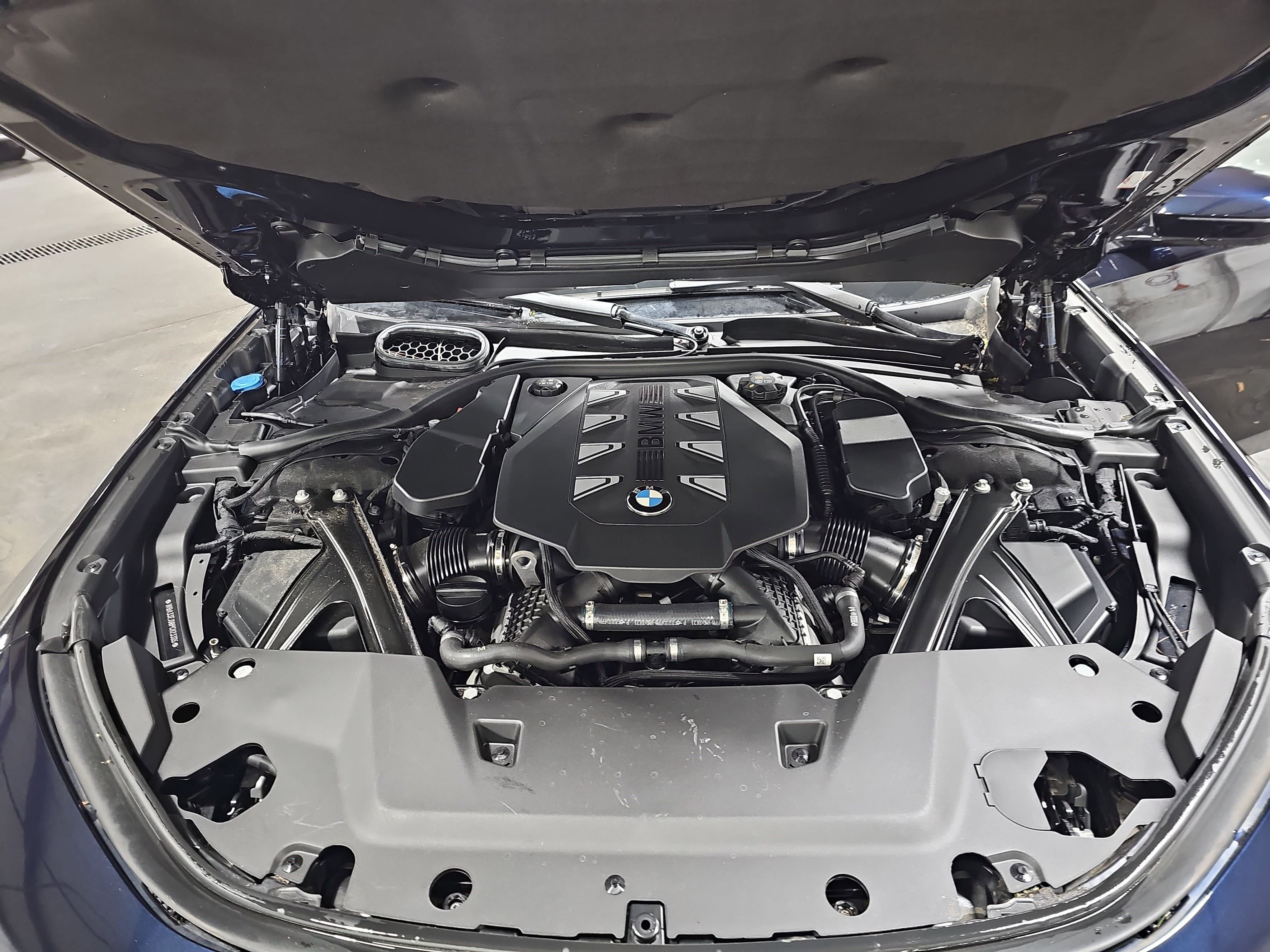 2023 BMW 7 Series 760i xDrive