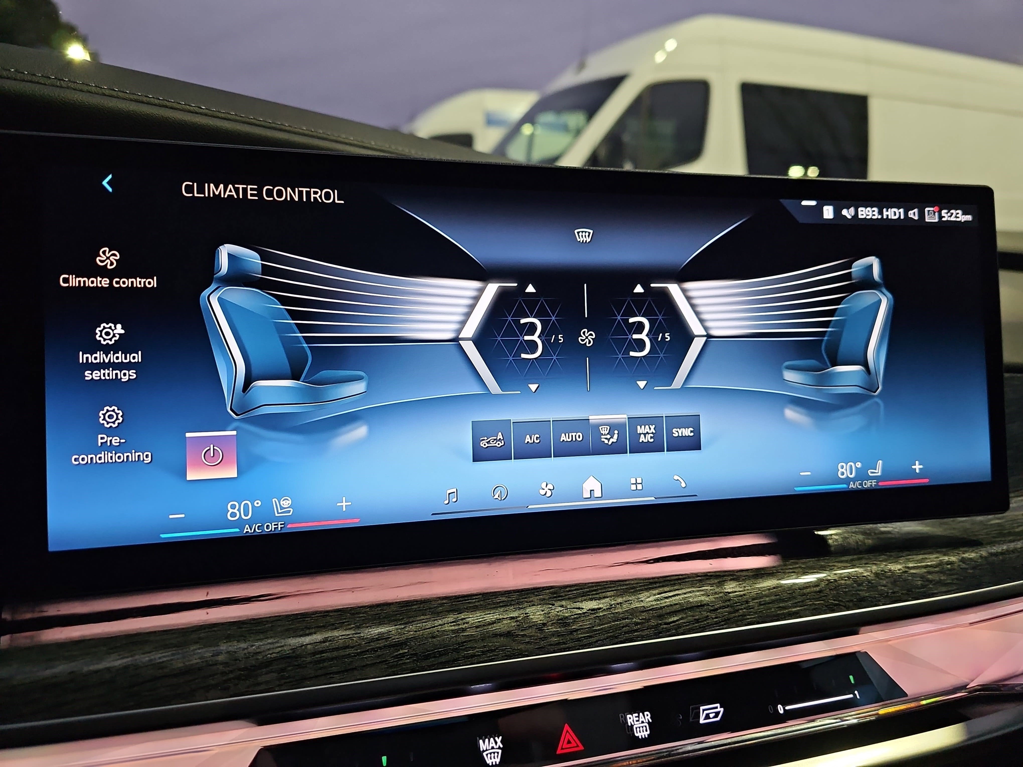 2023 BMW 7 Series 760i xDrive