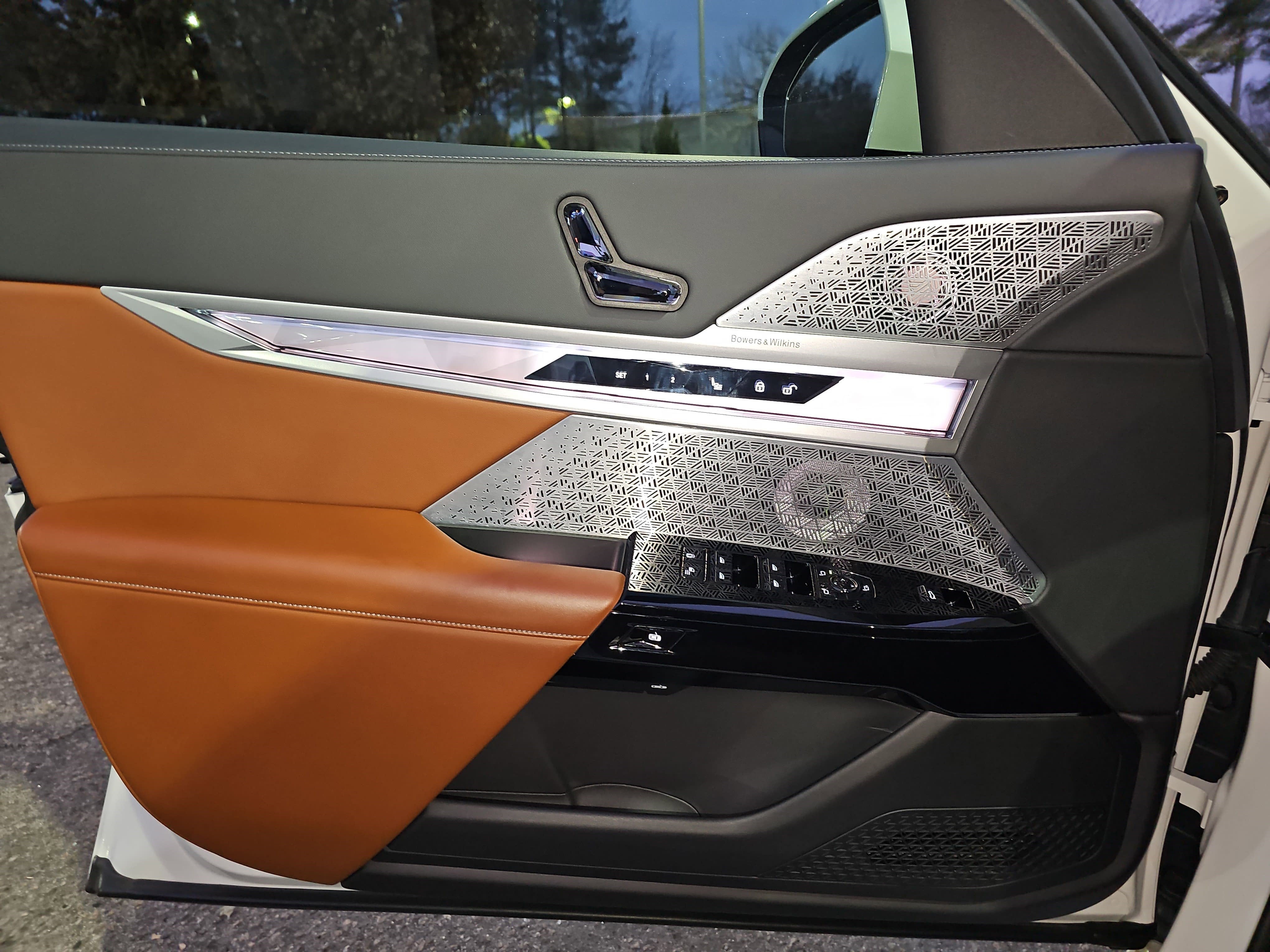 2023 BMW 7 Series 760i xDrive