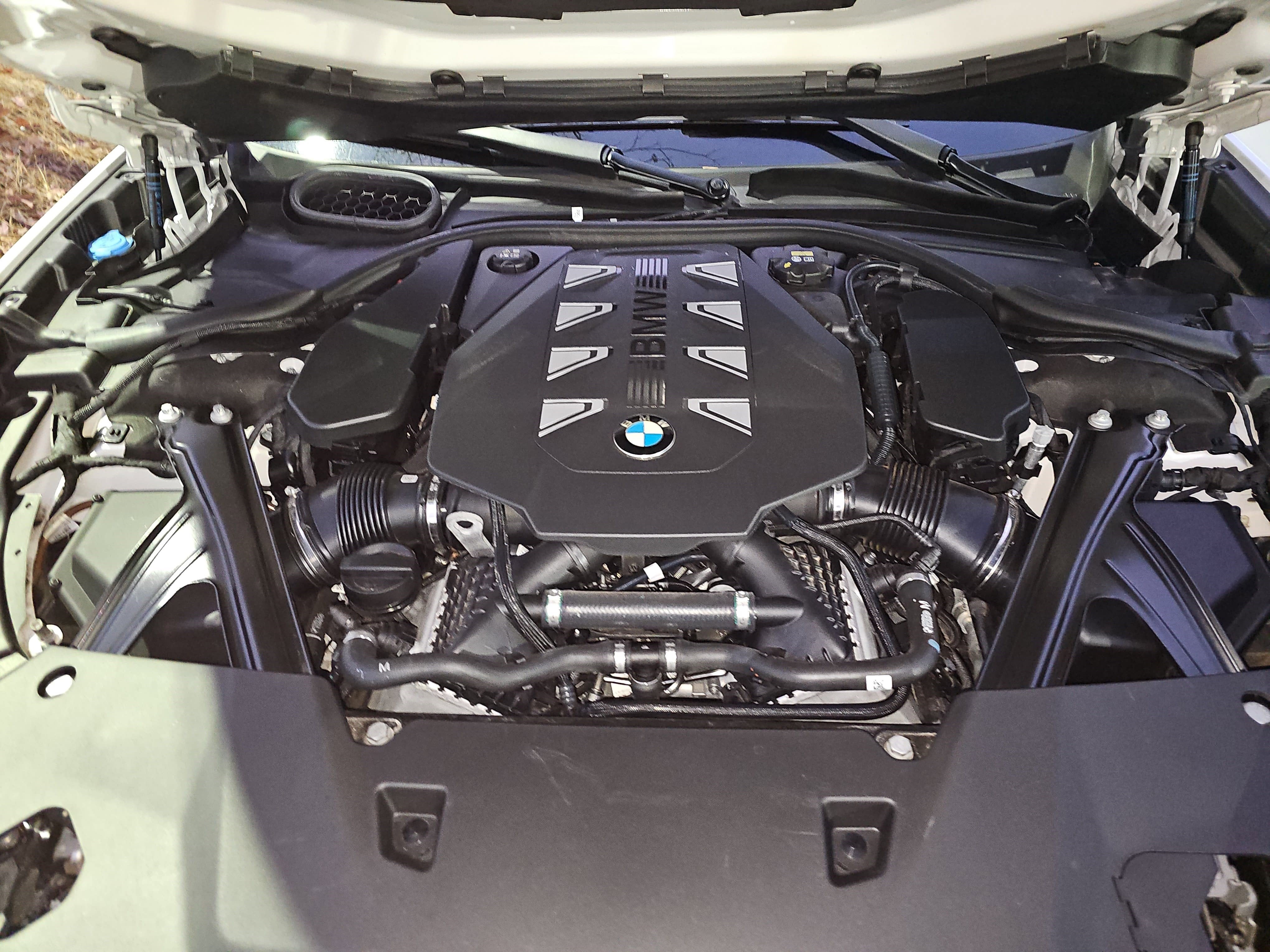 2023 BMW 7 Series 760i xDrive