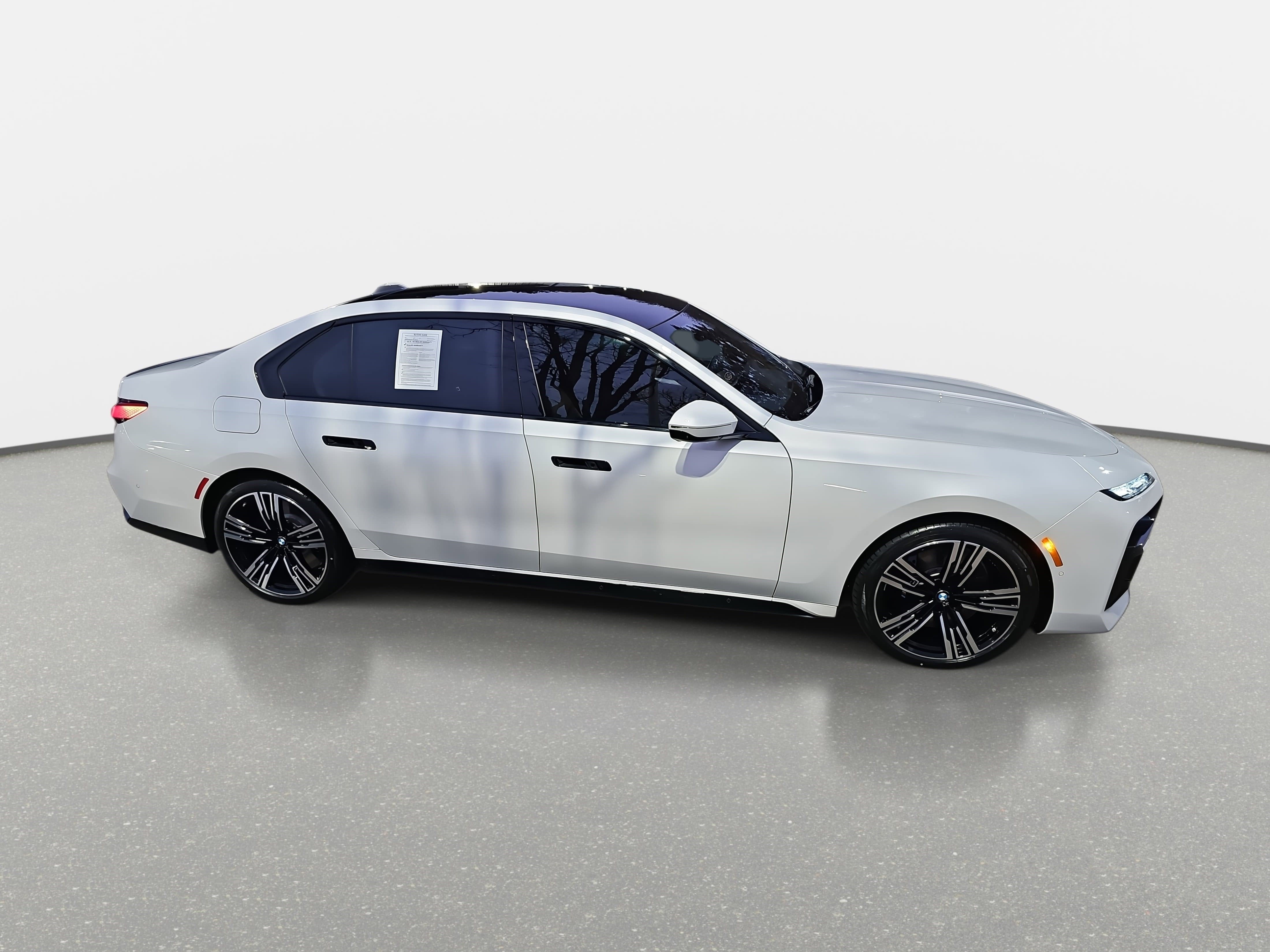 2023 BMW 7 Series 760i xDrive