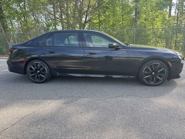 2023 BMW 7 Series 760i xDrive