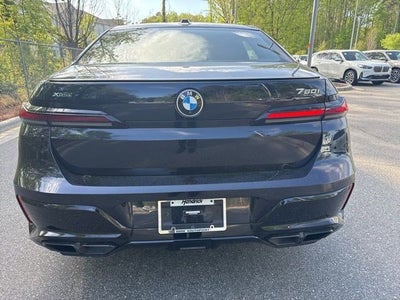 2023 BMW 7 Series 760i xDrive