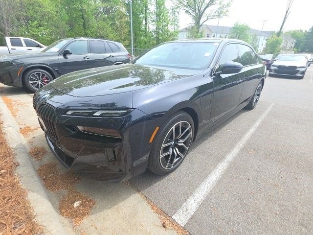 2025 BMW 7 Series 750e xDrive