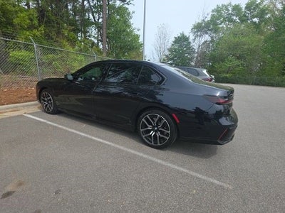 2025 BMW 7 Series 750e xDrive