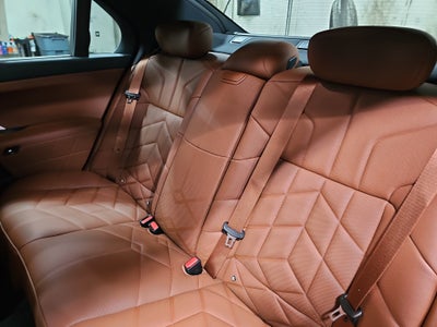 2025 BMW 7 Series 750e xDrive